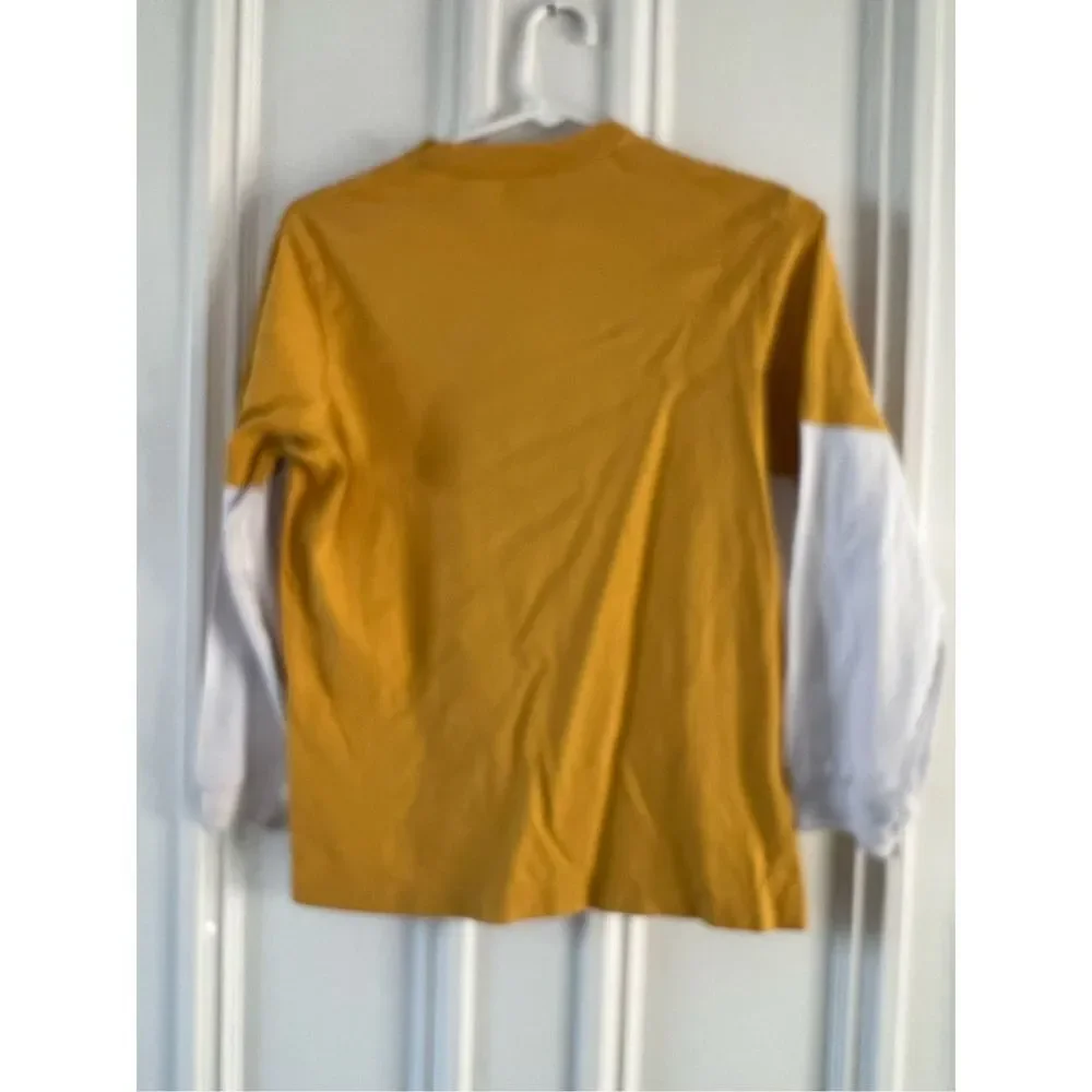 Bundle of Old Navy boy’s long sleeve orange and yellow and cream t-shirts L